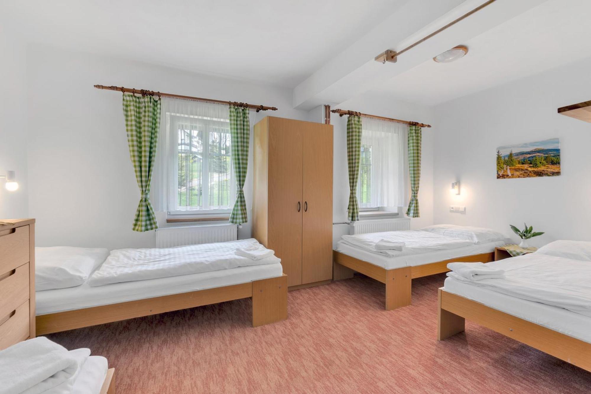 Hotel Martinova Bouda Benecko Esterno foto